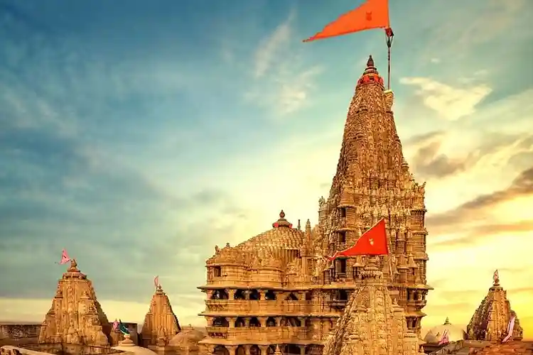 Shri Dwarkadhish Temple